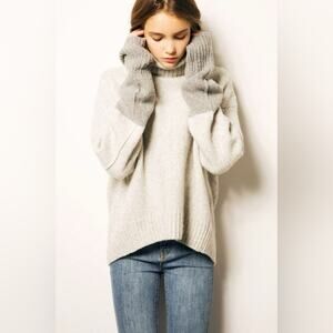 Blanc & Eclare Nagano Wool Turtleneck Sweater Small Gray Minimalist Designer